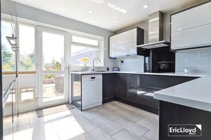 Photo 16- click for photo gallery